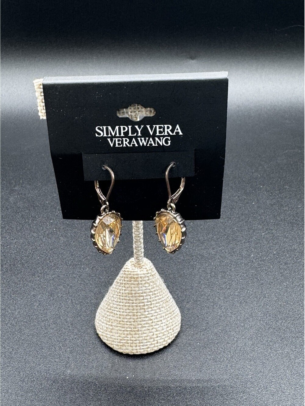 Simply Vera Vera Wang Champagne Crystal Drop Earrings Gold Tone Leverback New